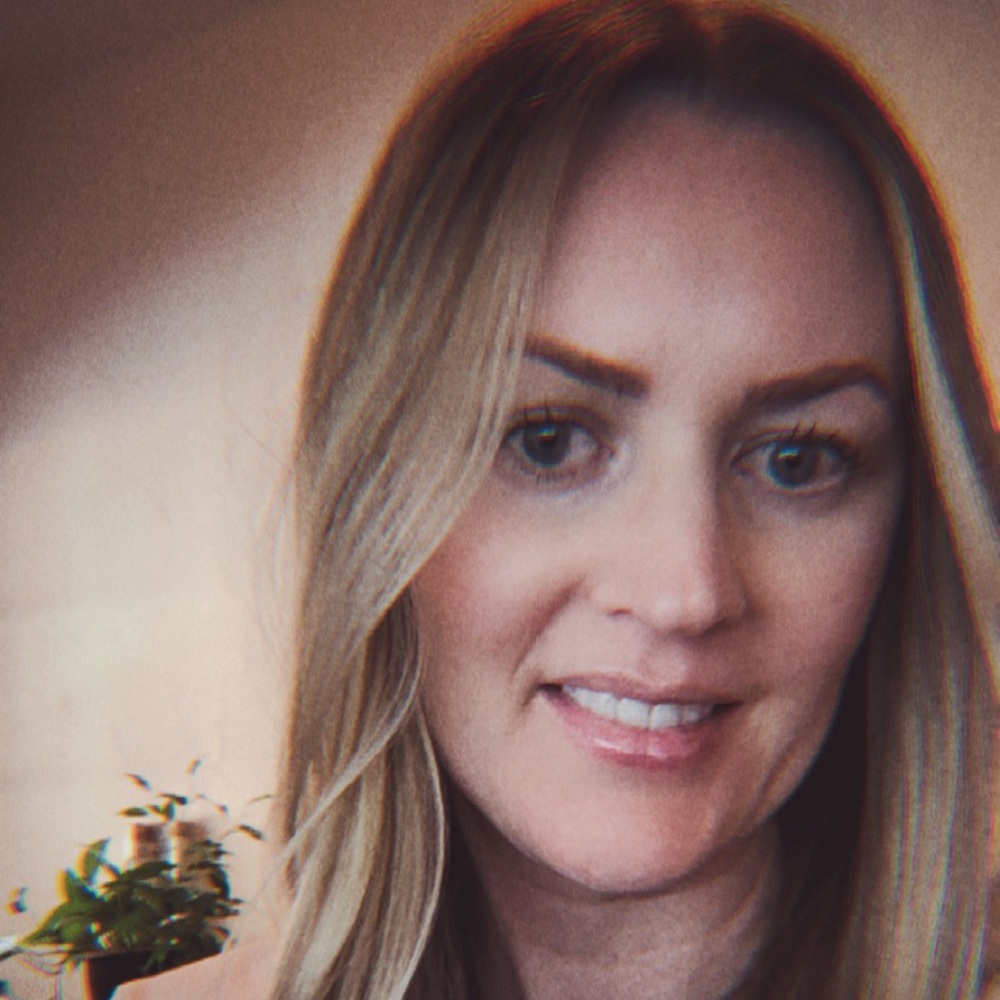 Meet your Posher, Cara